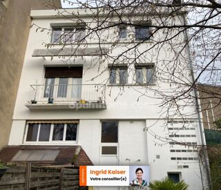  Immeuble à vendre 8 pièces 193 m²