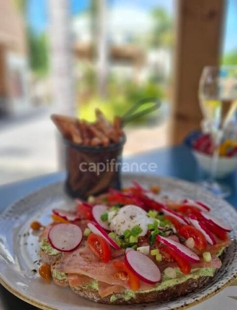 À VENDRE FONDS DE COMMERCE RESTAURANT AVEC ÉQUIPEMENT COMPLET ET LICENSE IV, SAINT-MARTIN (97150) 208240 97150 Saint martin