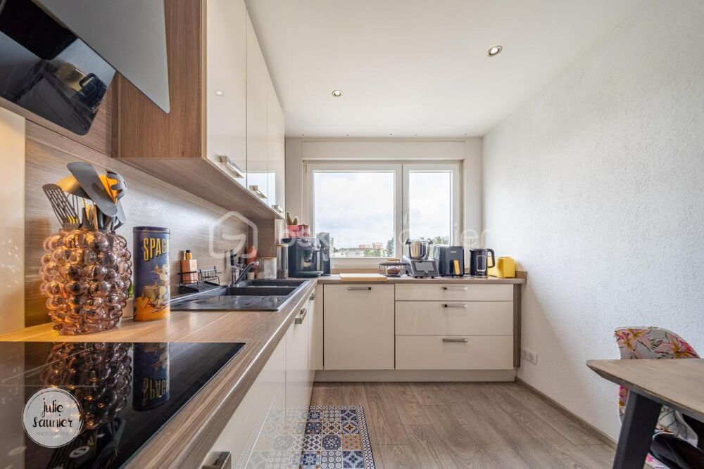 ? Appartement 4 pièces  81 m²  Metz-Sablon