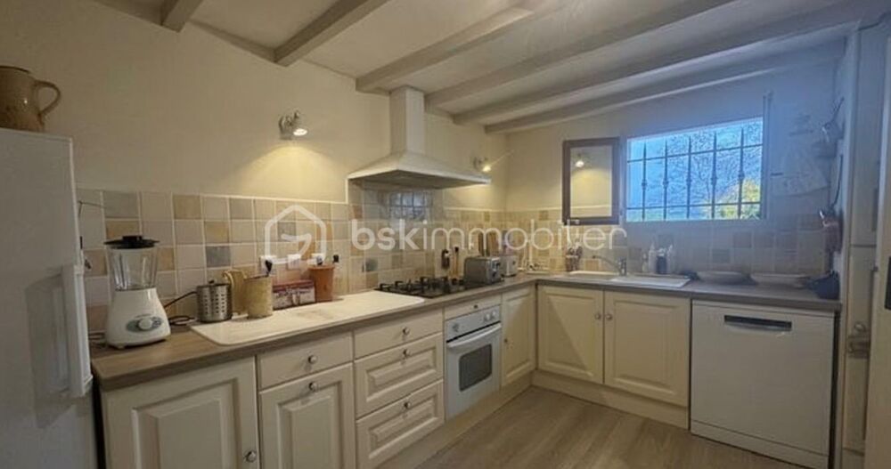 � vendre  Maison Tourrettes (83440)