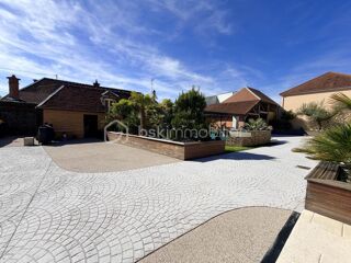  Maison � vendre 8 pi�ces 360 m�