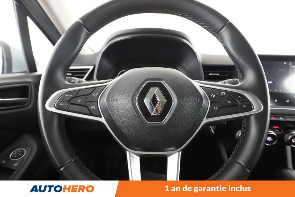 Clio 1.6 E-Tech Business 140 ch 2022 occasion 92130 Issy-les-Moulineaux