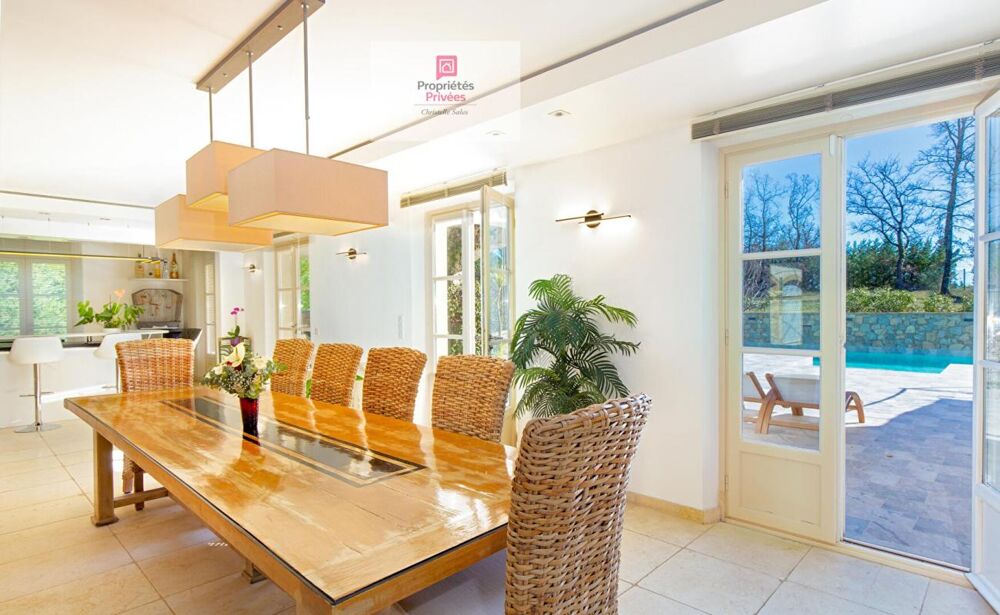 Maison contemporaine 250 m² avec piscine Callian / Montauroux Calme absolu