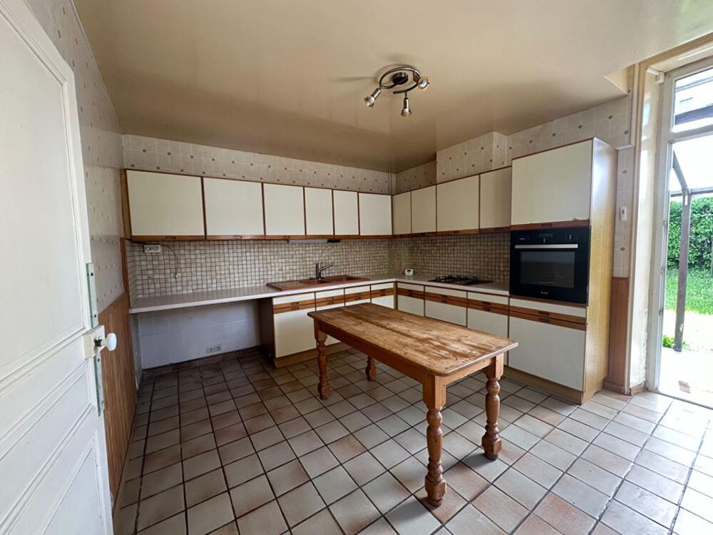 Maison de bourg de 123 m² à Vicq sur Nahon (36600)