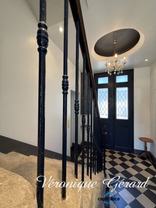  Maison à vendre 10 pièces 252 m²