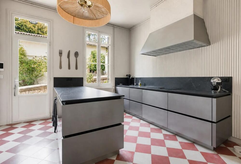 à vendre  Propriété/château Cambes (33880)