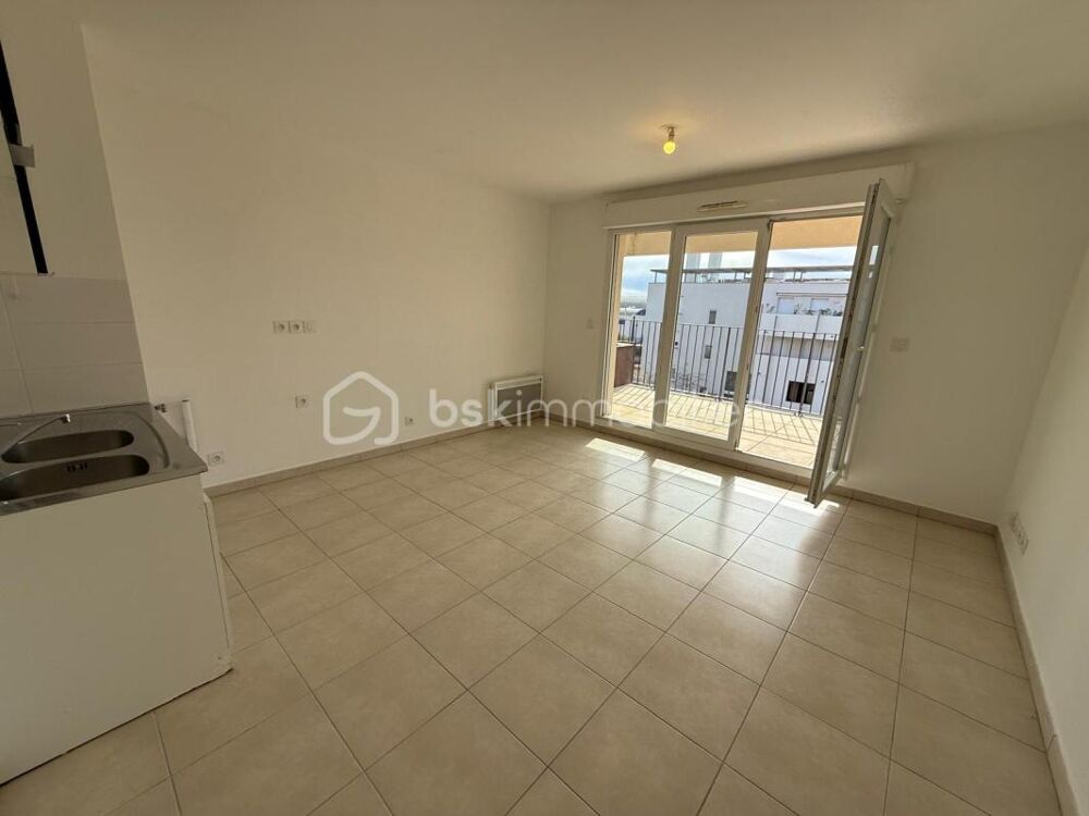 Vente Appartement À VENDRE – Appartement T2 de 41 m² avec terrasse et parking à Sète Sete