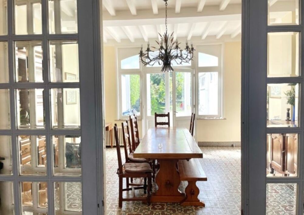 Vente Maison Au Coeur de BUISSON Maison 277 m2 avec jardin de 1600 m2 à MARCQ EN BAROEUL (59) Marcq en baroeul