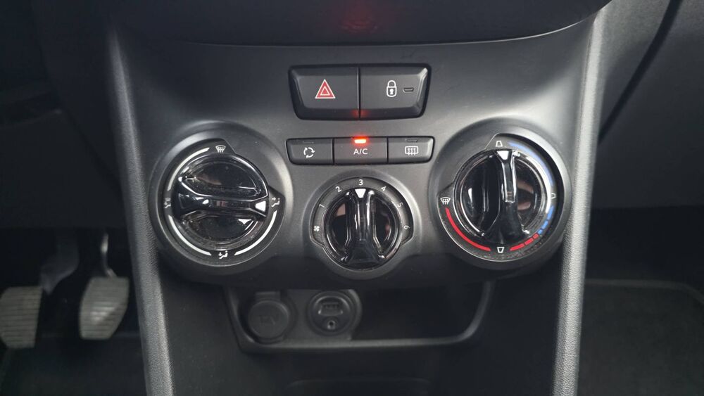 2008 1.2 PureTech 82 Active 2015 occasion 87200 Saint Junien