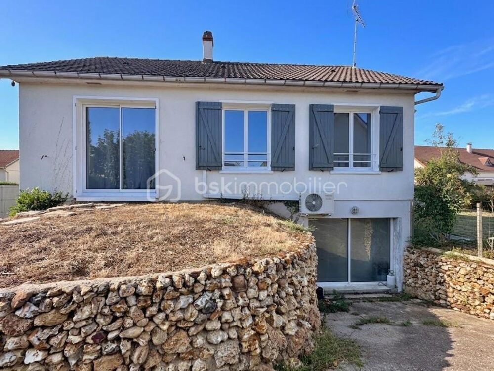 Maison 6 pièces 90 m² · à Courtenay · 90 m² · 147 500 €