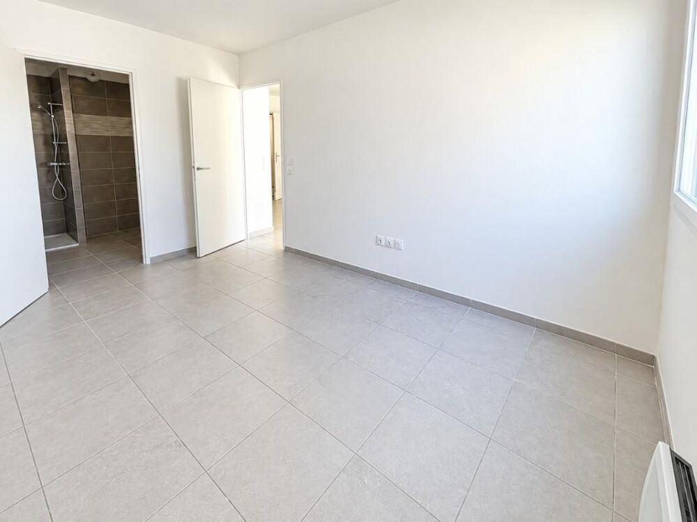 Location Appartement T2 avec terrasse et parking à AGDE Agde