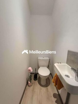  Maison à louer 4 pièces 98 m²