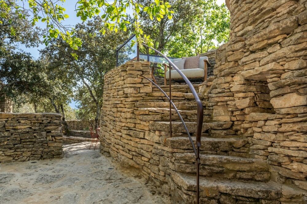 à vendre  Propriété/château Gordes (84220)