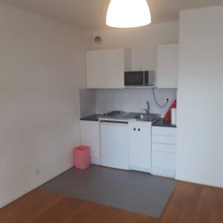  Appartement à louer 1 pièce 25 m²