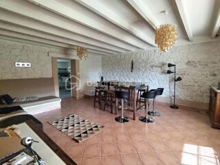  Maison  vendre 11 pices 330 m