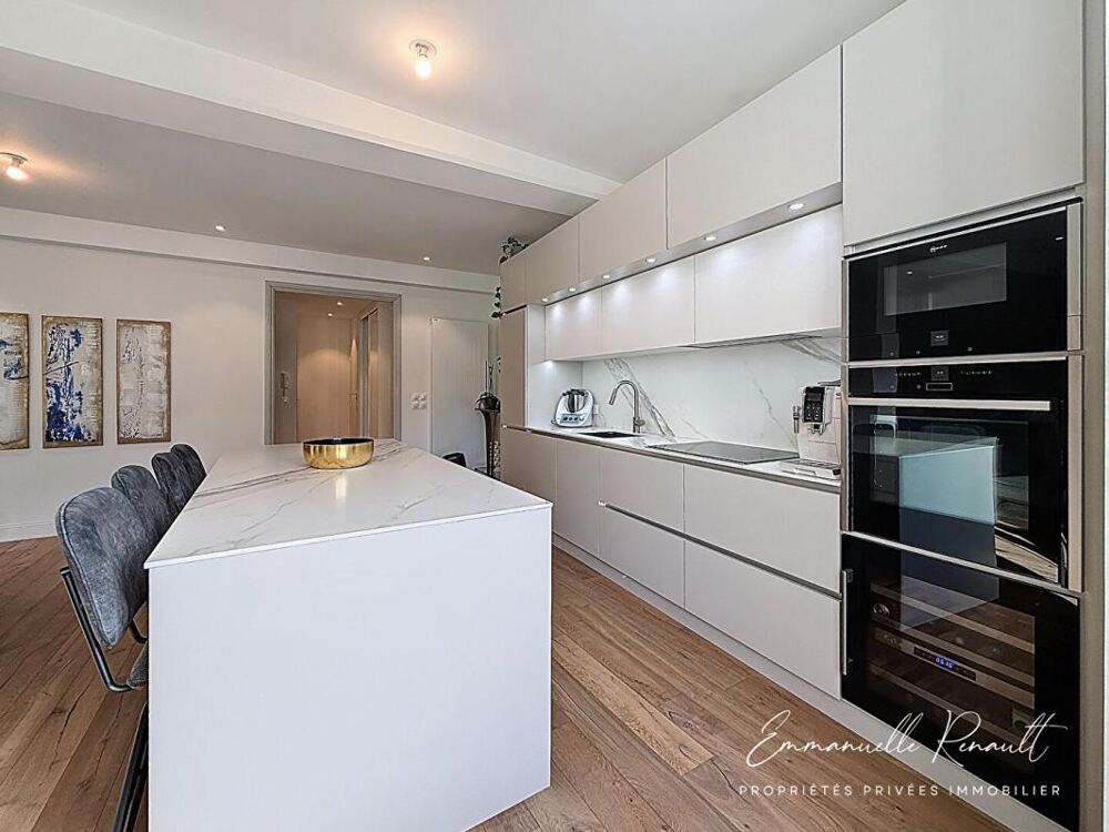 Vente Appartement VANNES · PORT À 50 MÈTRES. APPARTEMENT D'EXCEPTION de 150,50 m², 4 chambres · Élégance et prestations haut de gamme Vannes