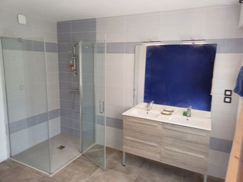  Appartement � louer 4 pi�ces 115 m�