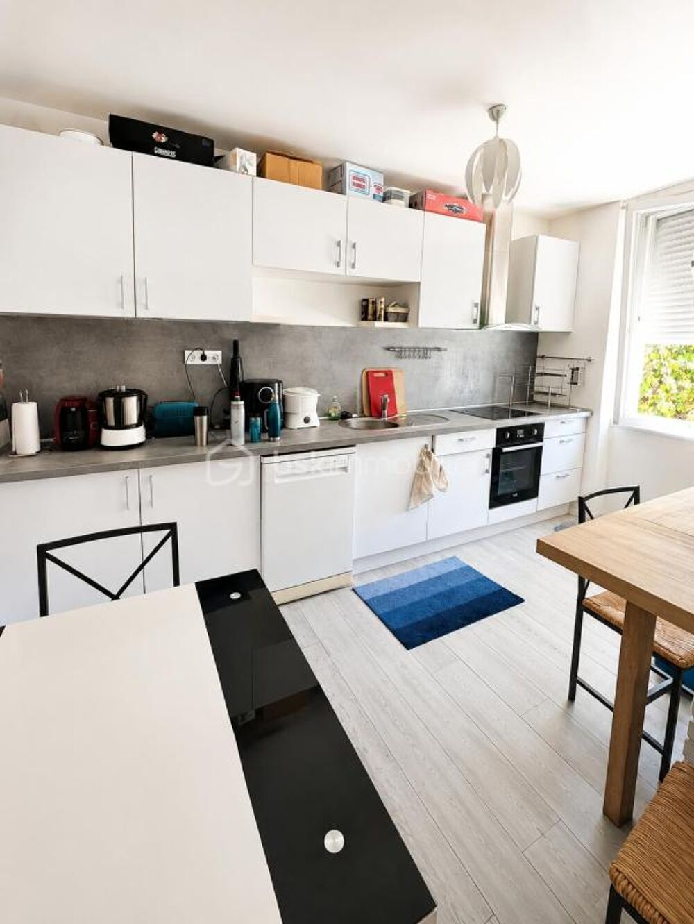 Vente Maison Maison en pierre avec cour, jardin, garage et parking – St-Yzan-de-Soudiac Saint yzan de soudiac