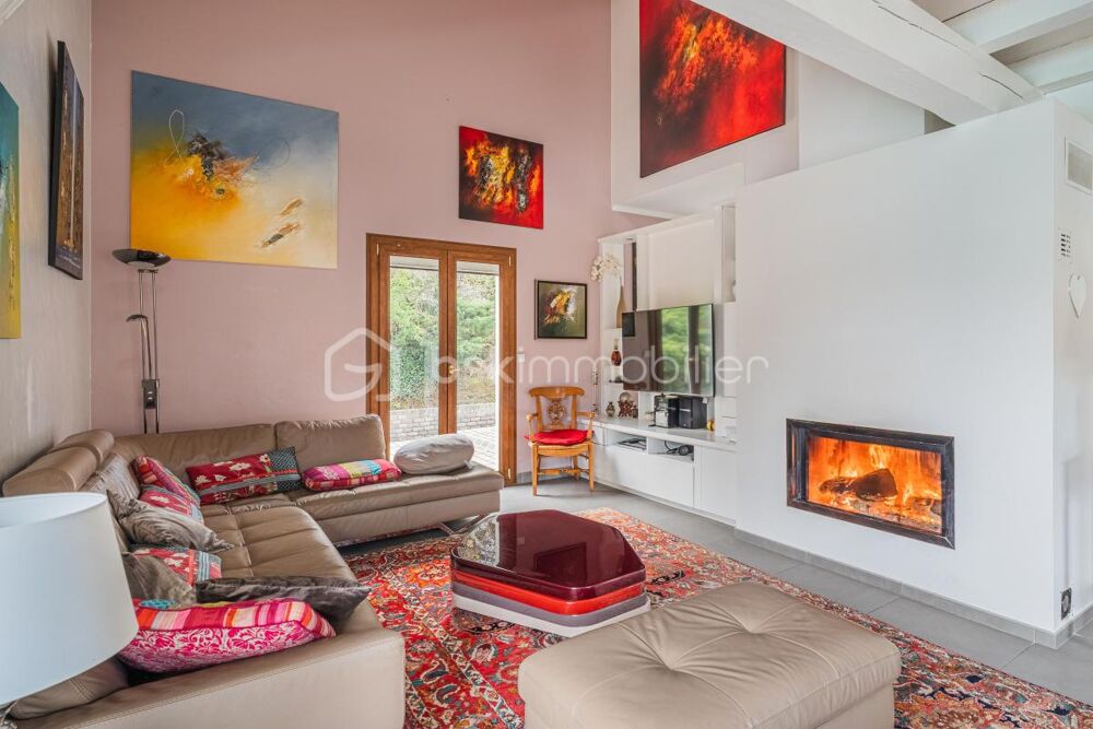 Propriété haut de gamme avec piscine & vue dégagée  264 m² Brié et Angonnes