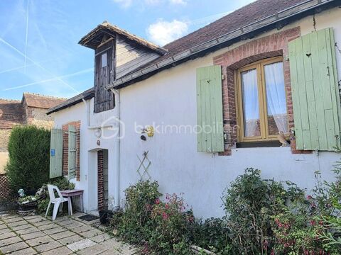   BOURSAY – Maison de 79 m² avec grenier aménageable, dépendances et jardin Maison - 3 pièce(s) - 79 m²