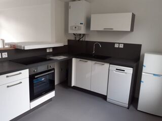  Appartement à louer 4 pièces 94 m²