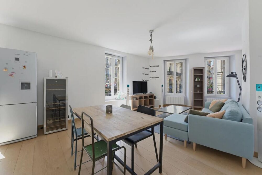 Appartement 3 pièces 74 m² · à Bordeaux · 74 m² · 390 000 €