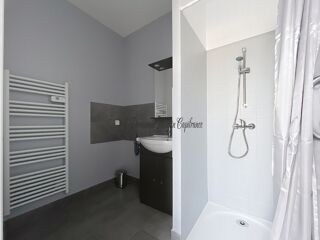  Immeuble � vendre 12 pi�ces 226 m�