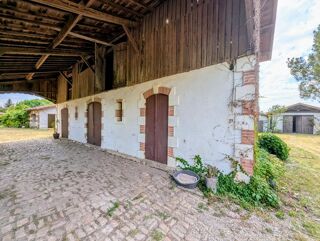  Maison à vendre 7 pièces 222 m²