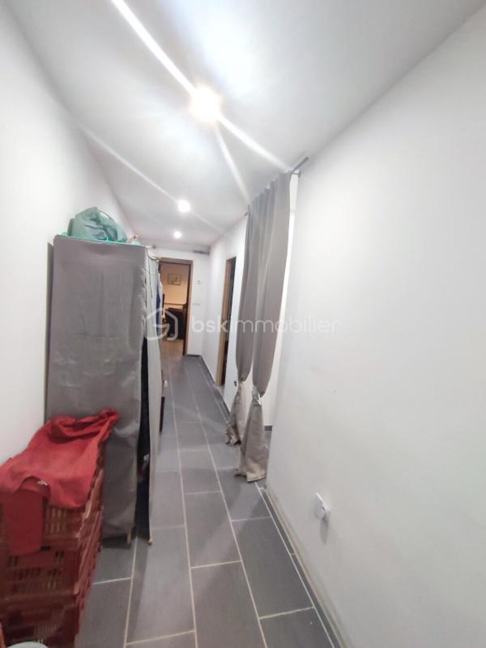 Vente Appartement 4 pièces 103 M2 sur la plus belle place Beaucaire