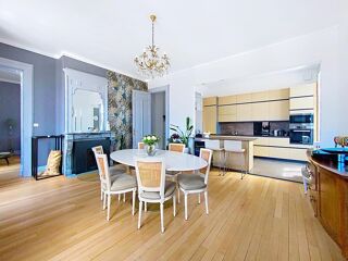  Appartement à vendre 4 pièces 166 m²