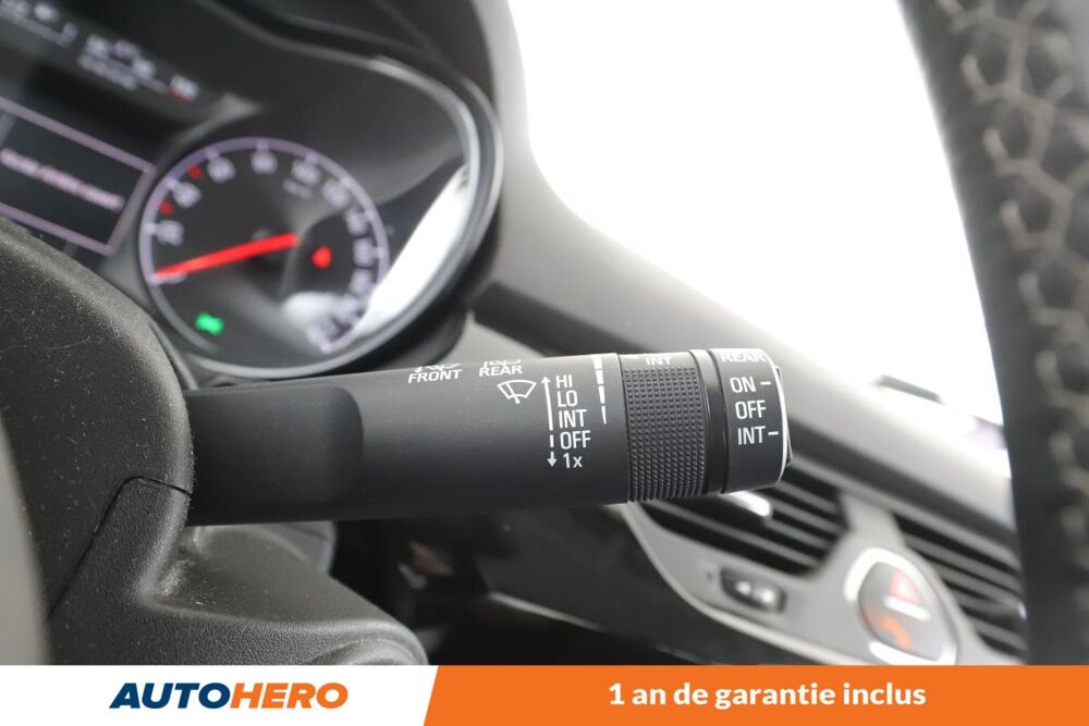 Corsa 1.4 Play 5P 90 ch 2016 occasion 92130 Issy-les-Moulineaux