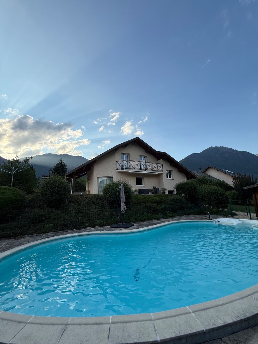 Maison 5 pièces 113 m² · à Verrens Arvey · 113 m² · 495 000 €