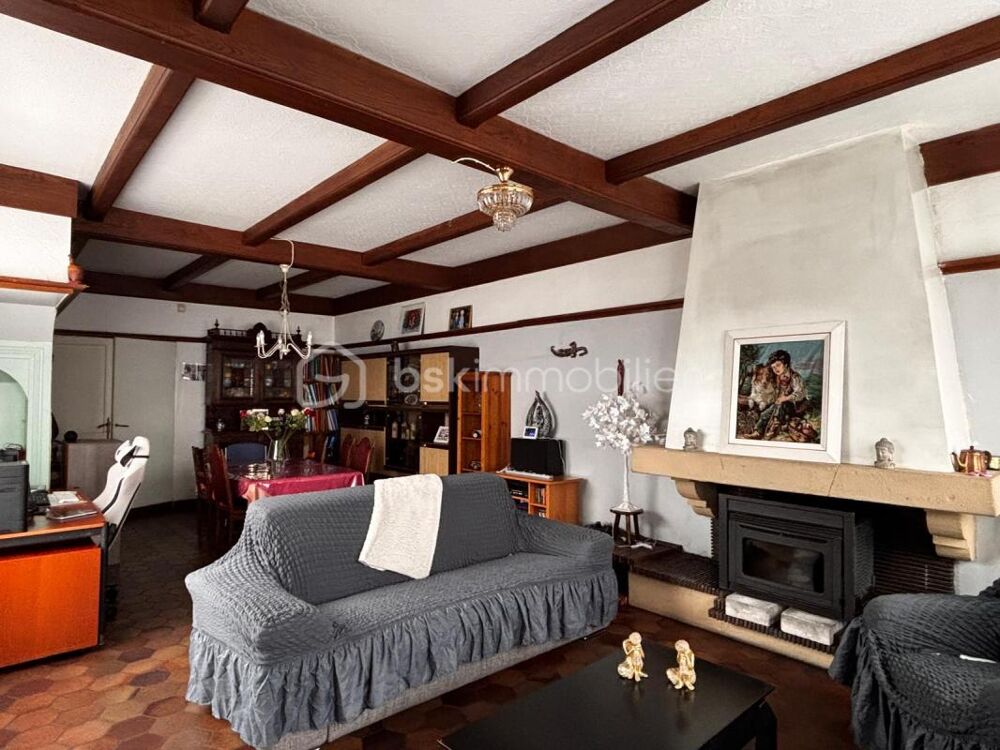 À Vendre : Maison de Ville avec Fort Potentiel  115m² environ