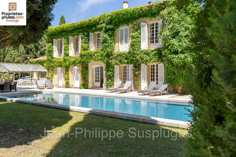  vendre  Proprit/chteau Saint-Cyr-sur-Mer (83270)