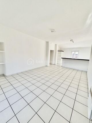  Immeuble � vendre 15 + pi�ces 400 m�