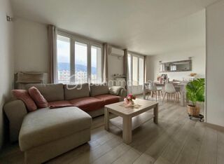  Appartement � vendre 3 pi�ces 65 m�