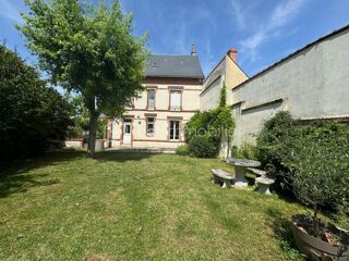  Proprit/chteau  vendre 10 pices 216 m