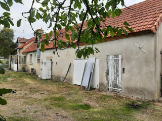  Ferme � vendre 4 pi�ces 67 m� Gueugnon