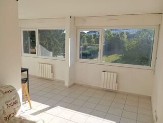  Appartement à louer 1 pièce 36 m²