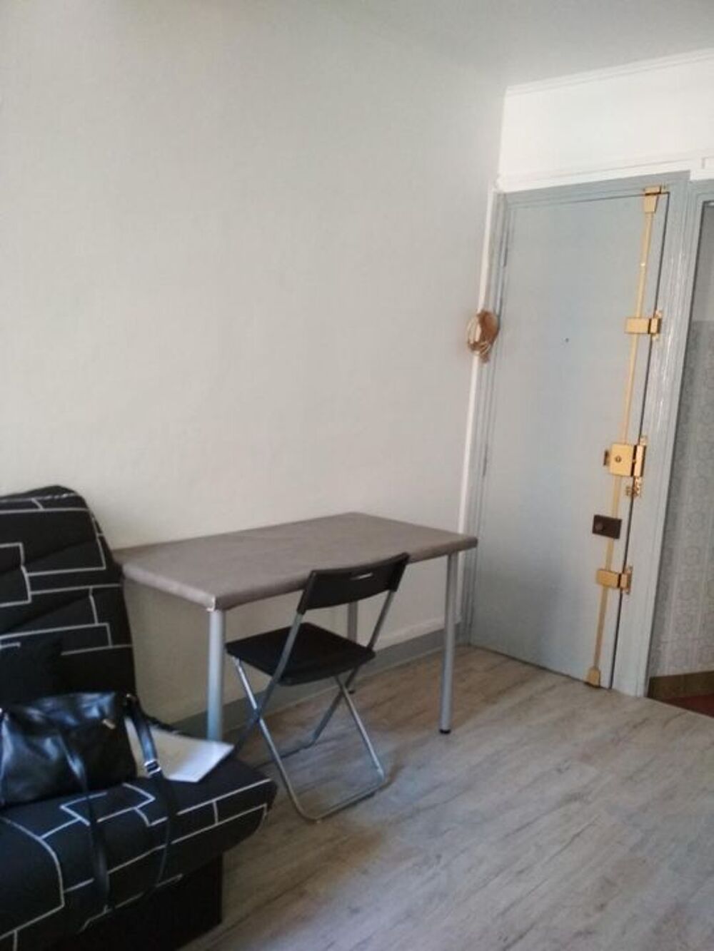 Location Appartement Studio de 17m2 à louer sur Paris 17 Paris 17