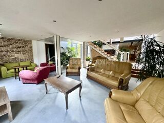  Maison à vendre 8 pièces 340 m²