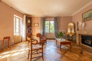  Propriété/château à vendre 6 pièces 180 m²