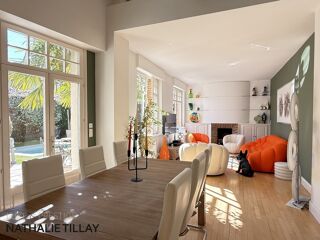  Maison à vendre 8 pièces 235 m²