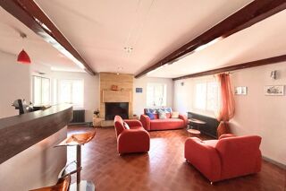  Maison à vendre 11 pièces 330 m²