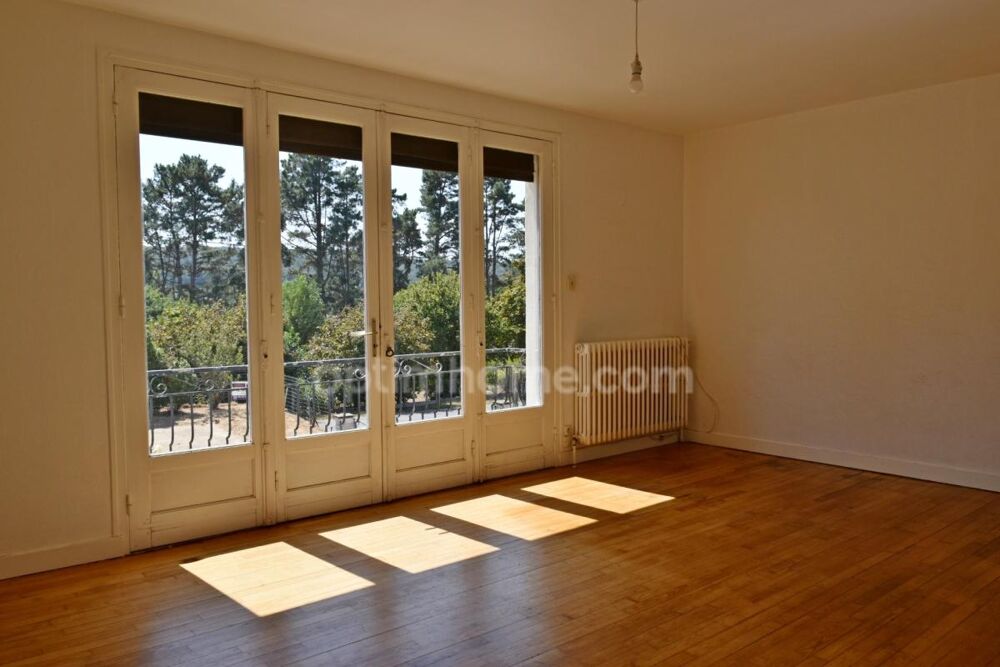 Vente Maison MISSIRIAC – Maison familiale 4 chambres, sous-sol complet et hangar Missiriac