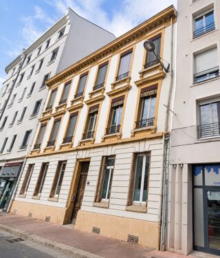  Appartement à louer 3 pièces 53 m²