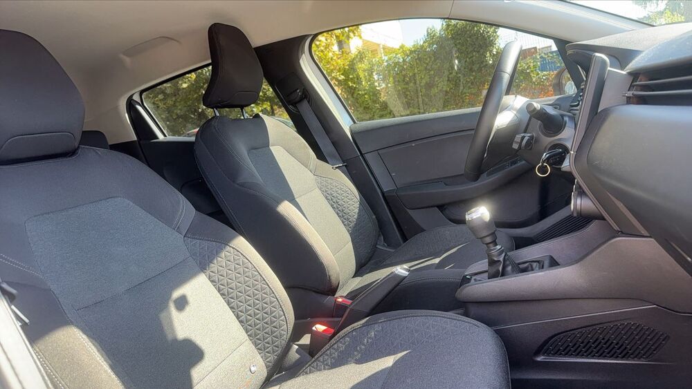 Clio 1.5 Blue dCi 100 Business 2022 occasion 69130 Ecully