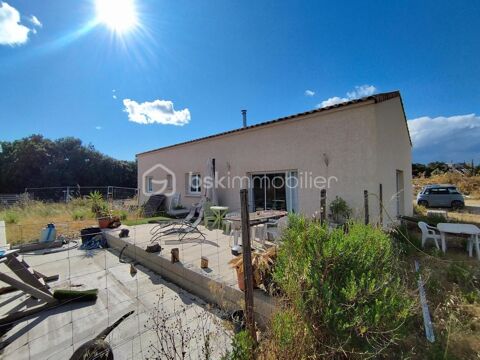   2 villas r�centes sur 2 hectares de terrain Maison - 10 pi�ce(s) - 305 m�