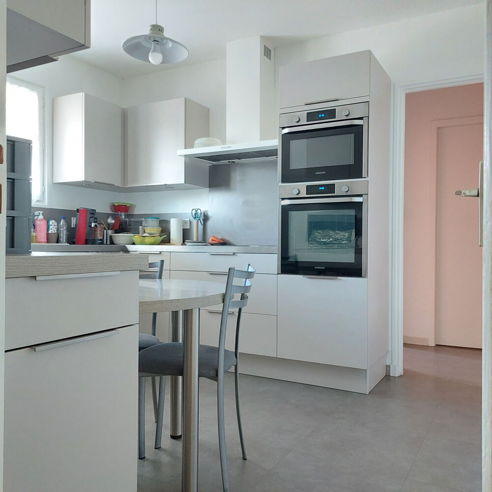 Vente Maison Maison à vendre 5 pièces MONTAUBAN (82) de plain pied avec garage, parkings, jardin et dépendance Montauban