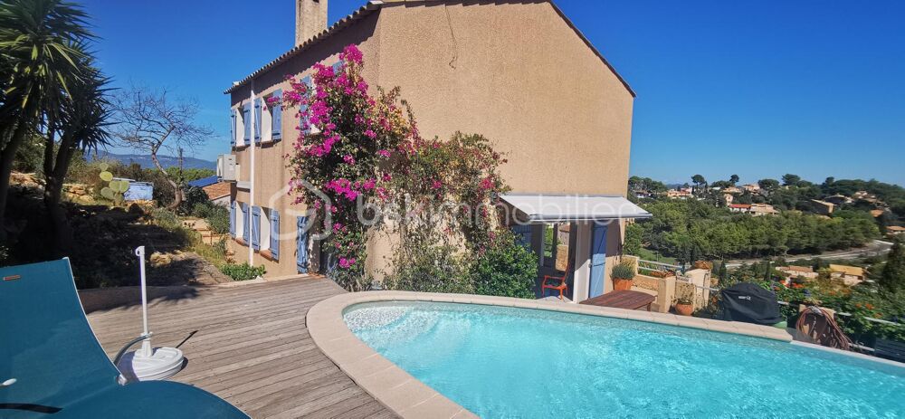  vendre  Villa Hyres (83400)